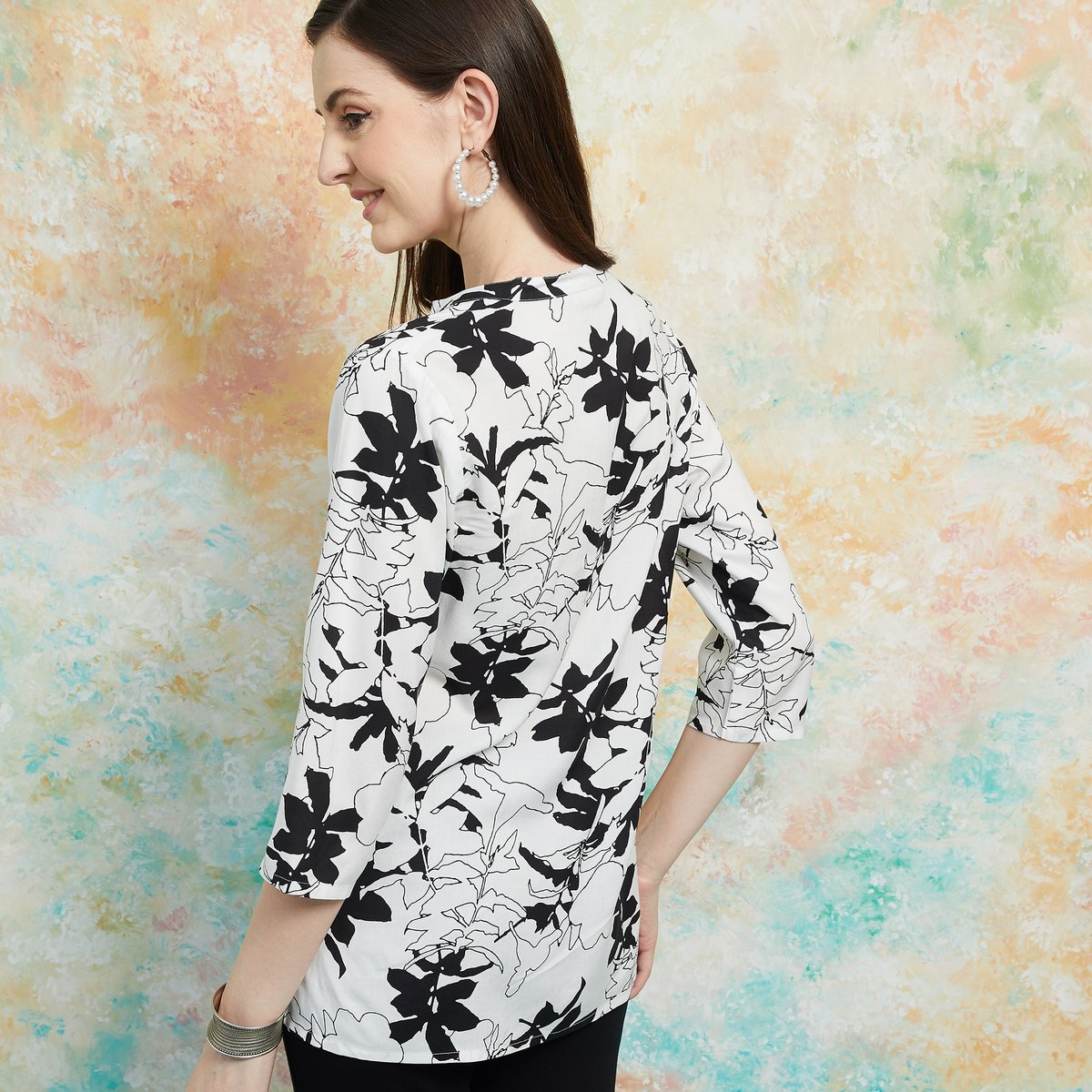 Nysa Black Printed Viscose Kurti