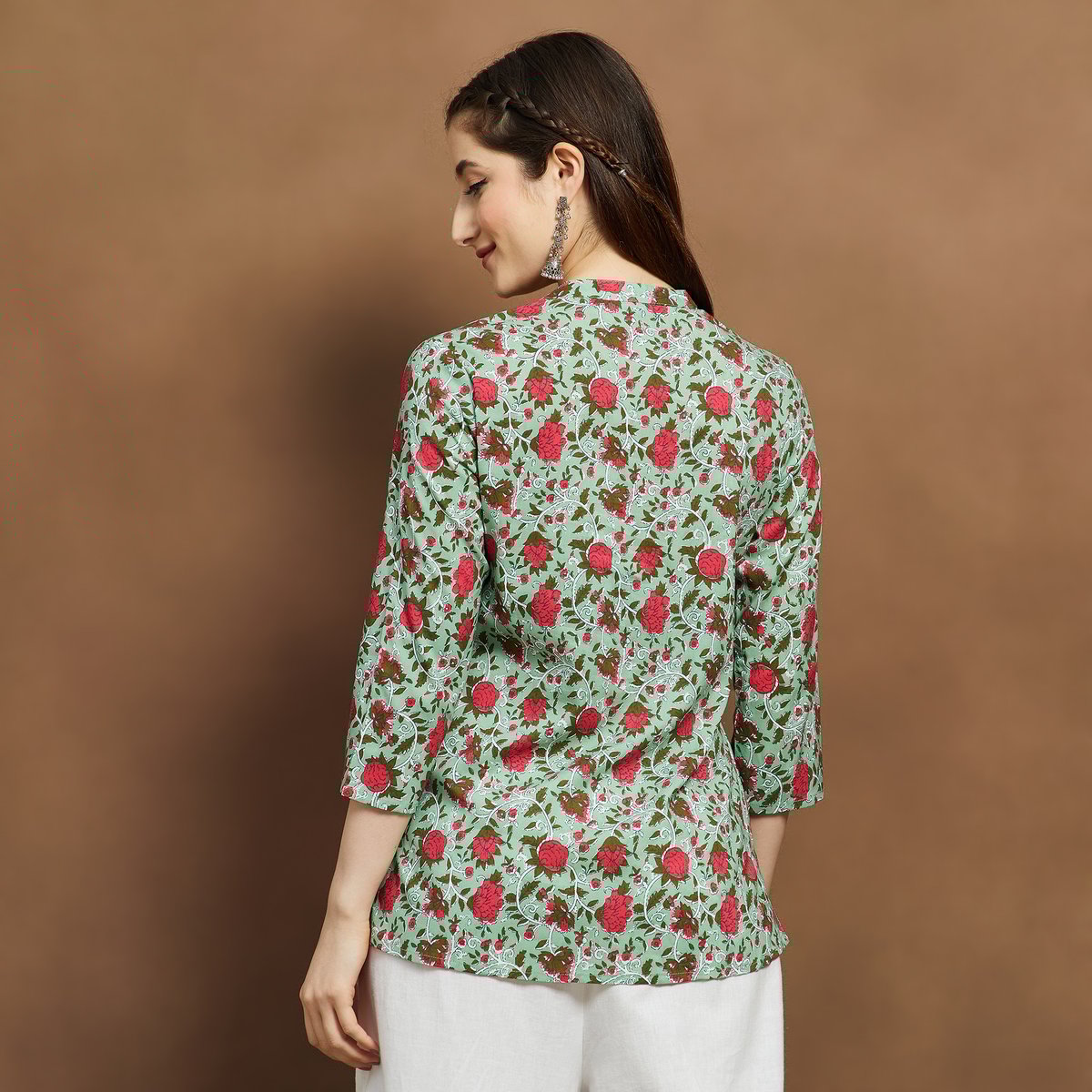 Nyra Green Floral Viscose Kurti