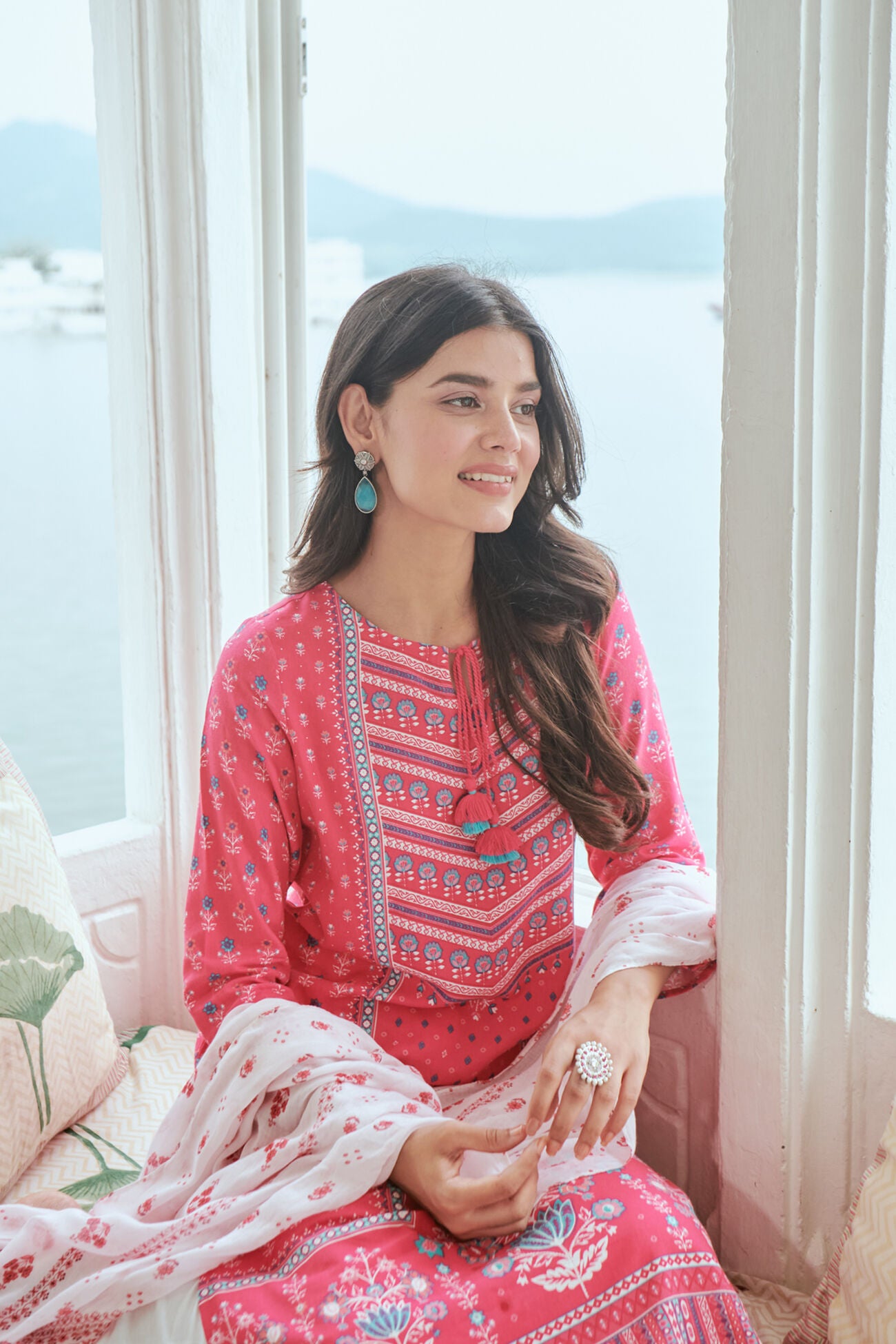 Inaaya Solid Kurta with Tassel Detailing