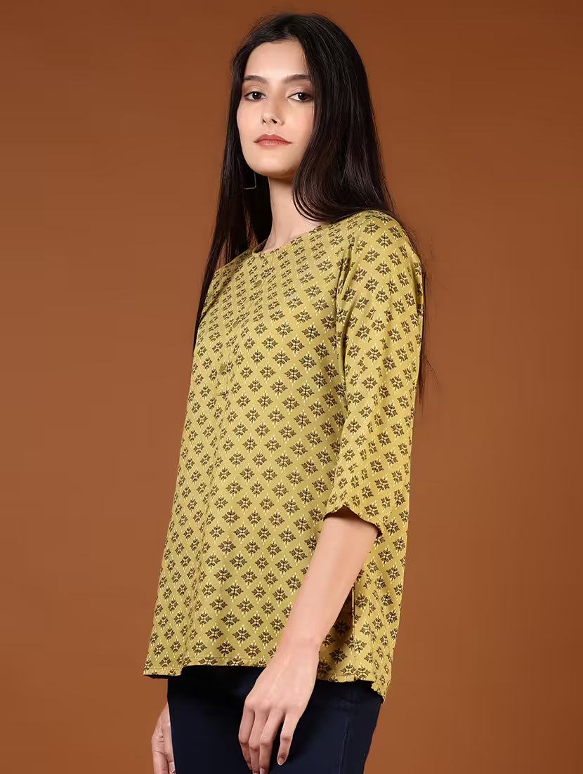 Shahana Mustard Rayon Straight Kurta