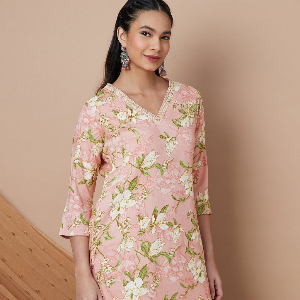 Nyra Floral Print Viscose Straight Kurta