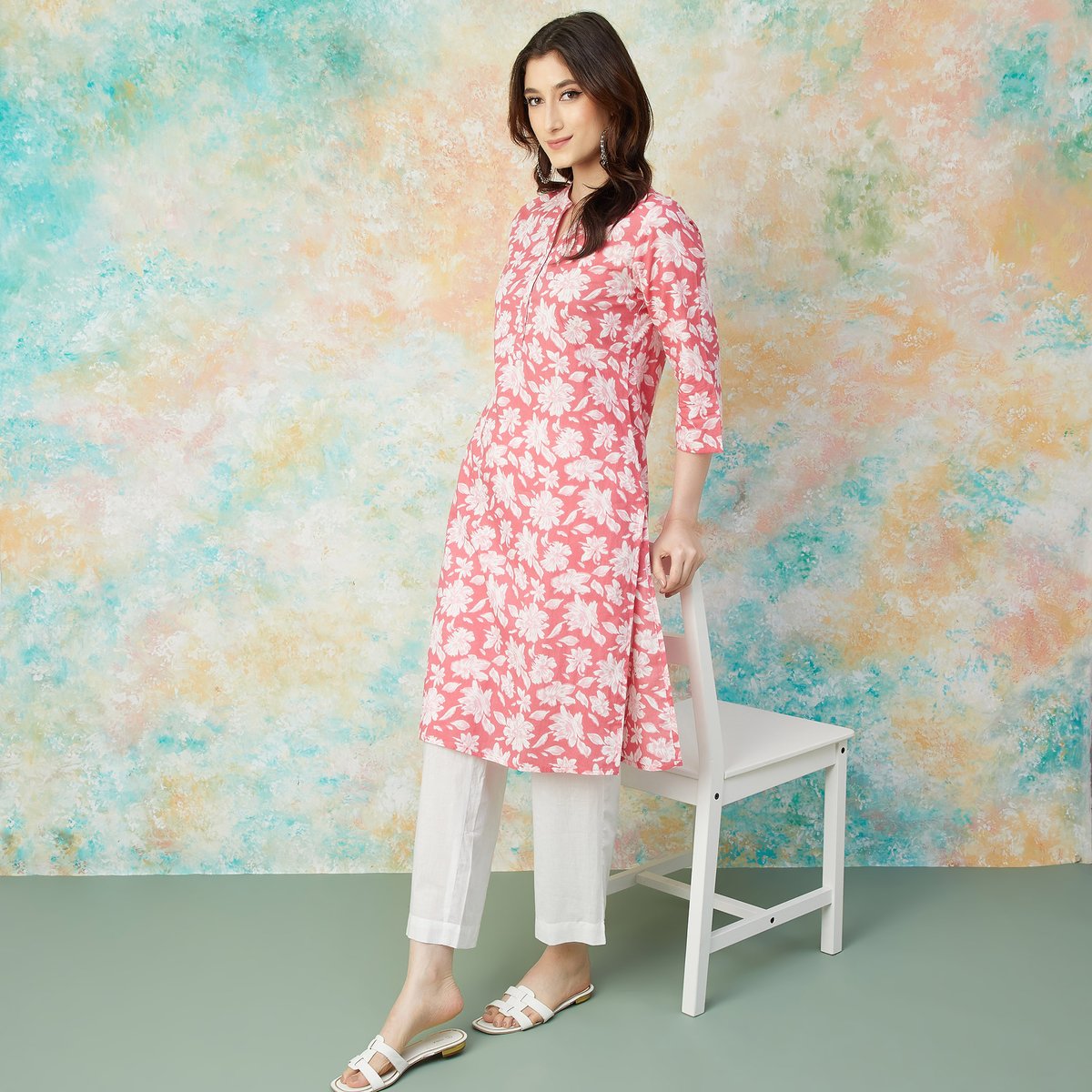 Pink Cotton Floral Print Straight Kurta