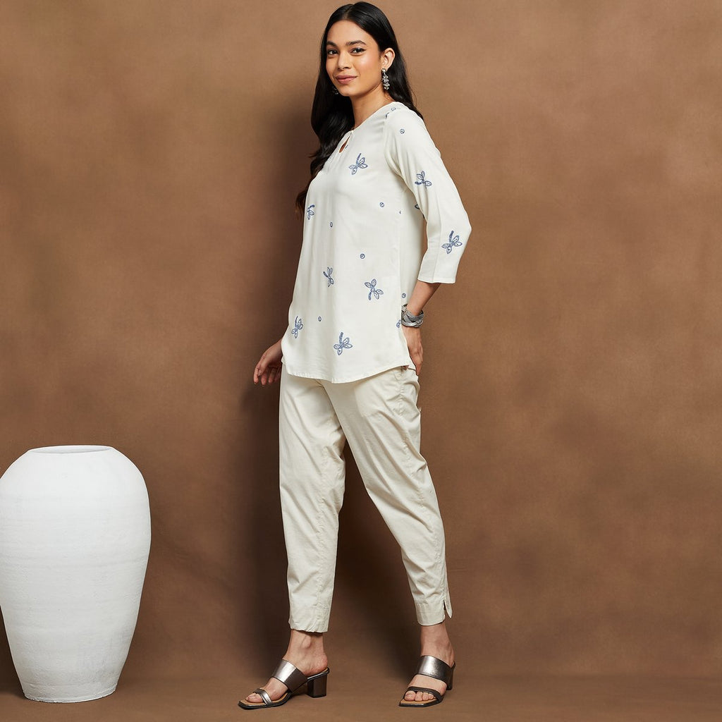 Meera Printed Straight Kurti