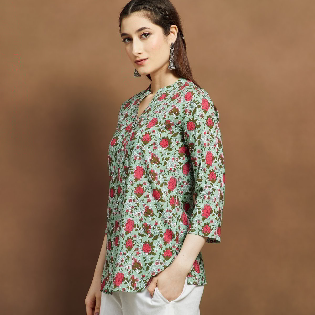 Nyra Green Floral Viscose Kurti