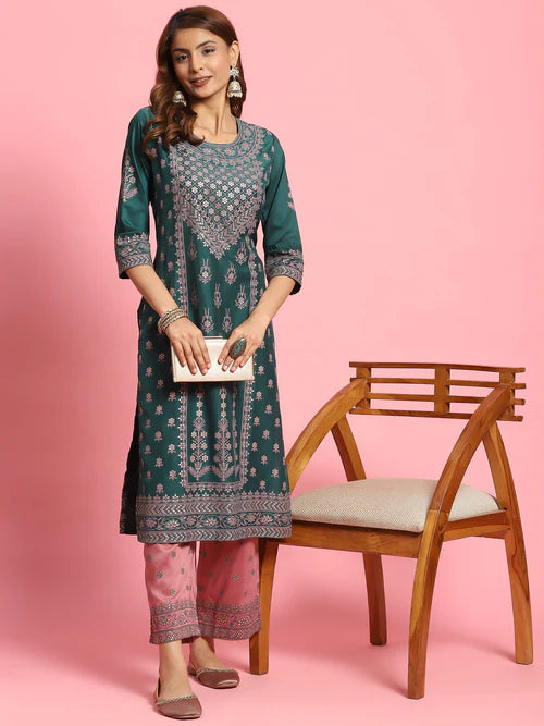 Green Ornamental Printed Kurta with Comfort Pant