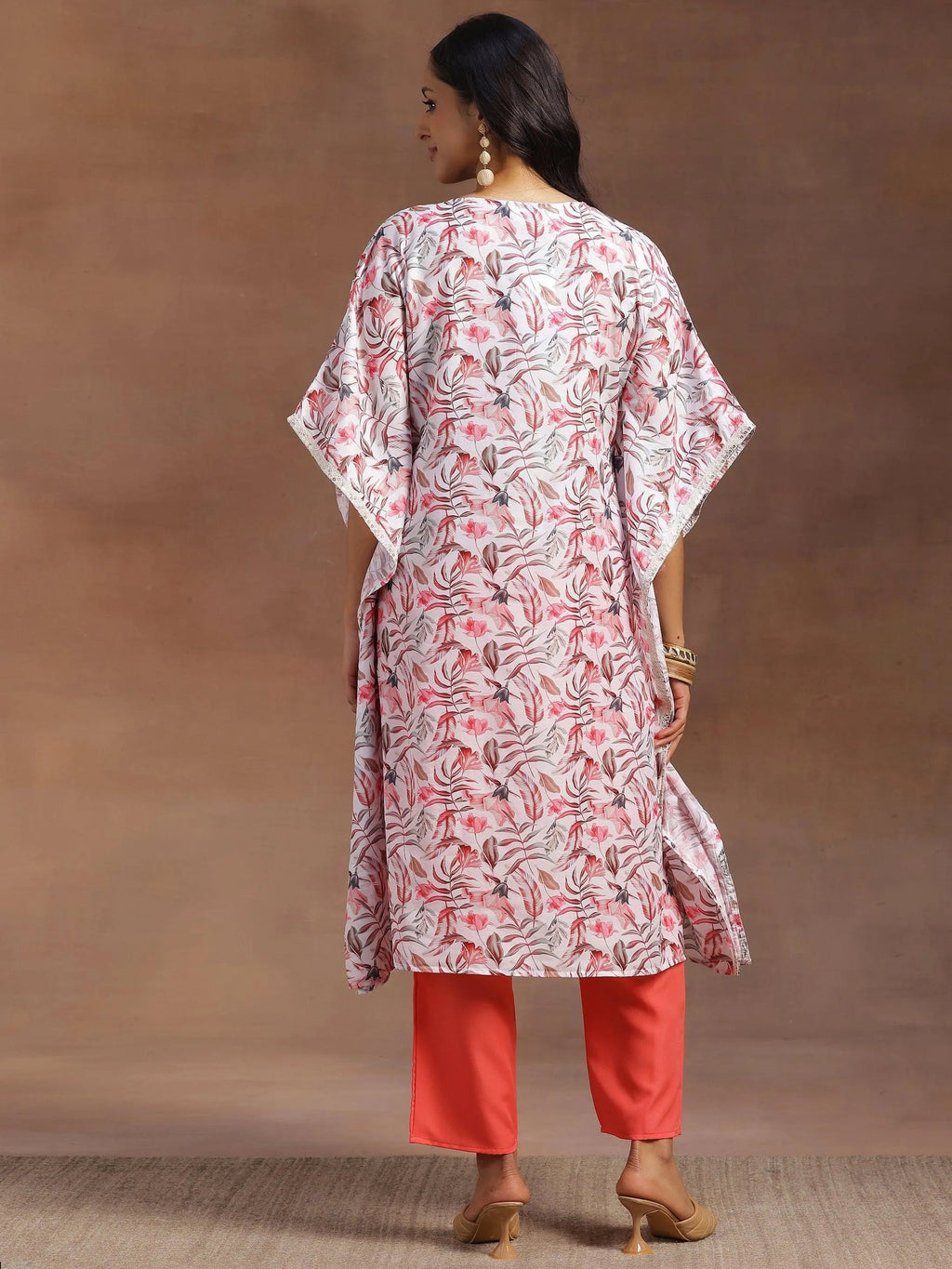 Inaaya Cream Silk Blend Co-ord Set
