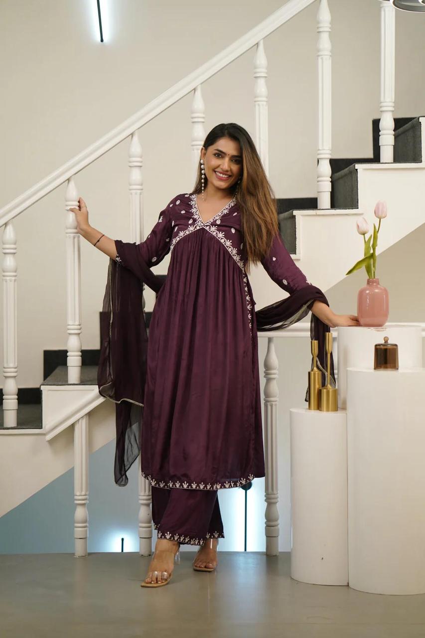 Aarvi Embroidered Rayon Dupatta Set