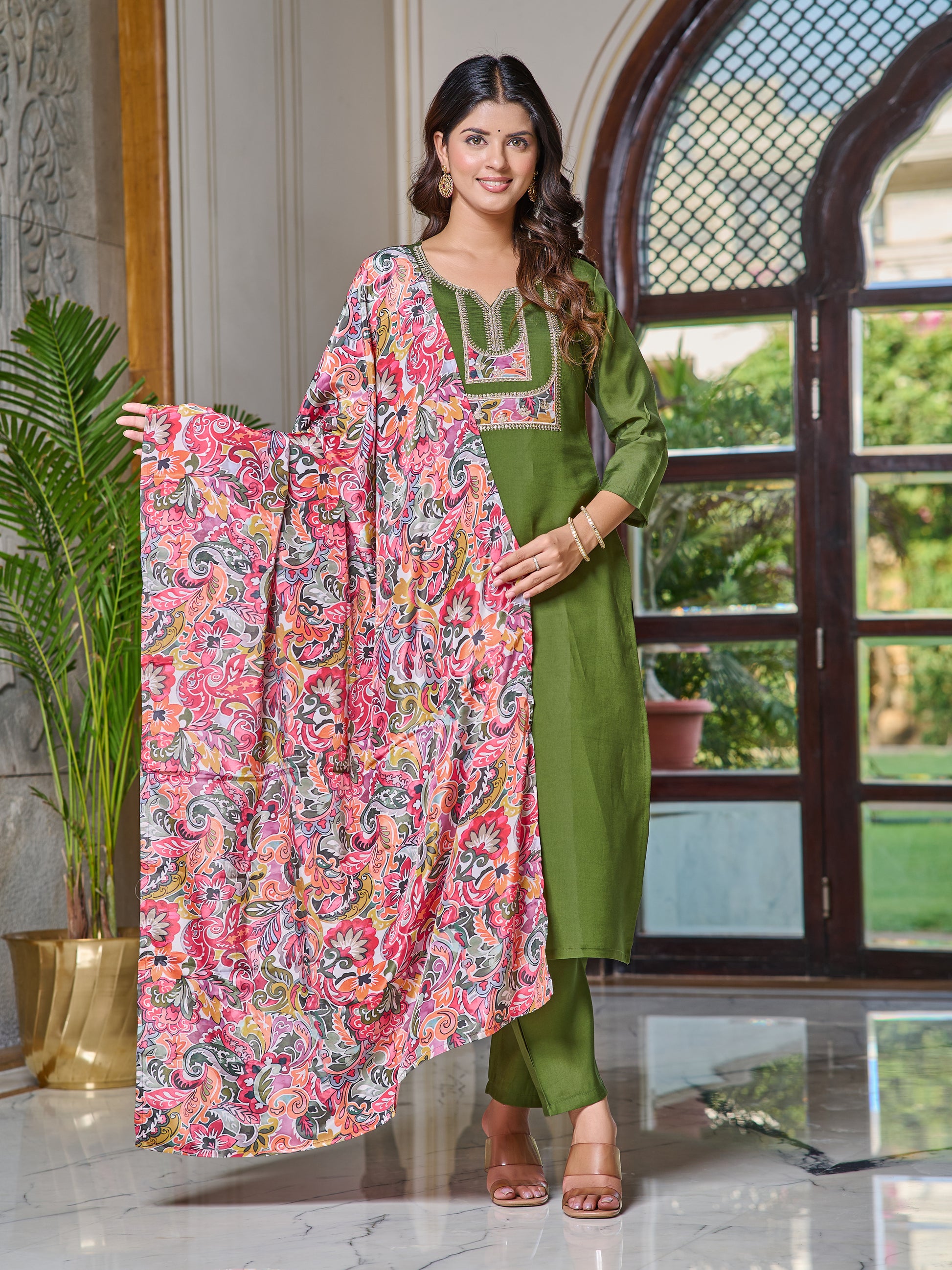 Embroidered Chanderi Kurta Set with Pant & Dupatta