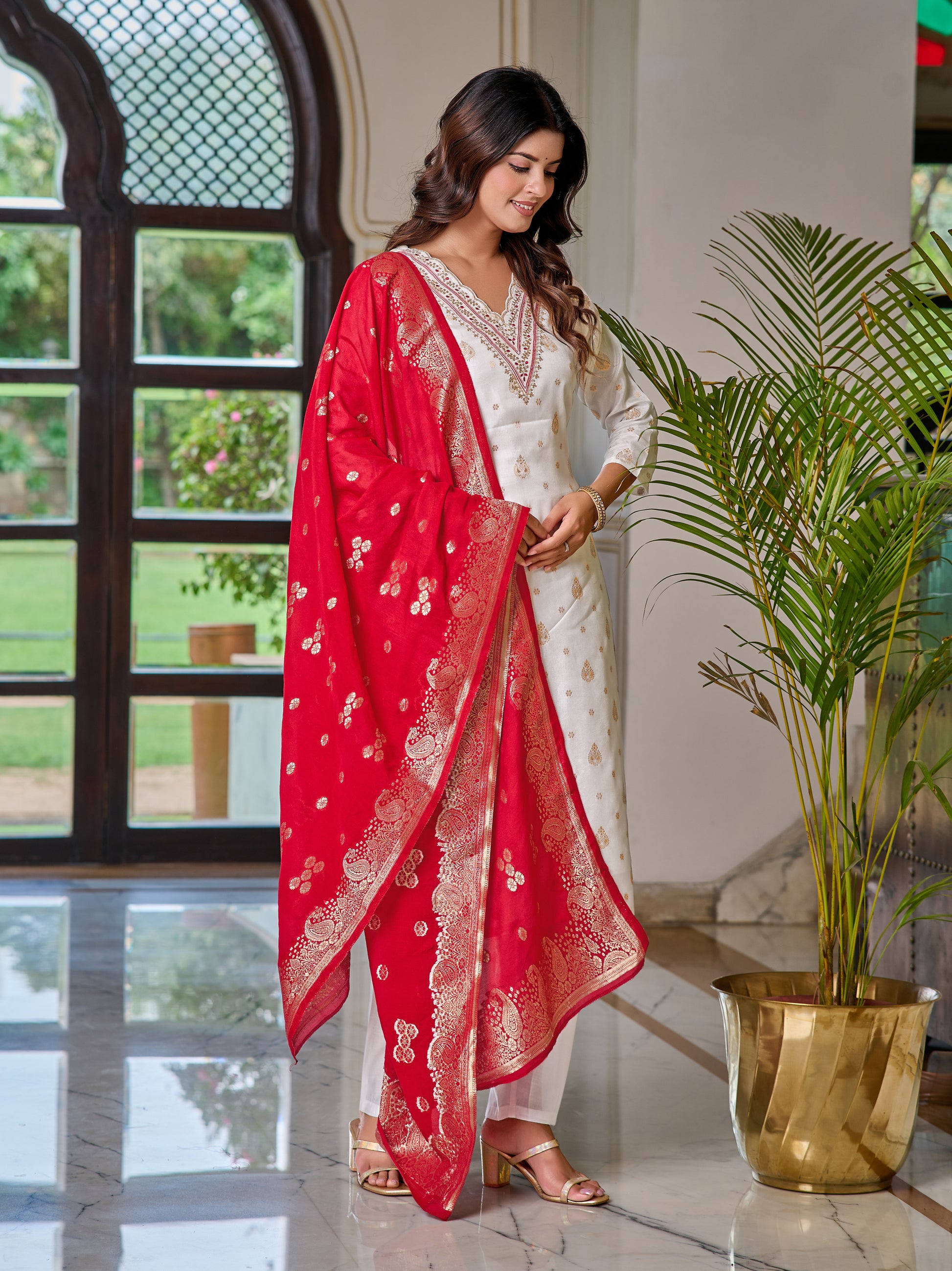 Jacquard Embroidered Kurta Set with Pant & Dupatta