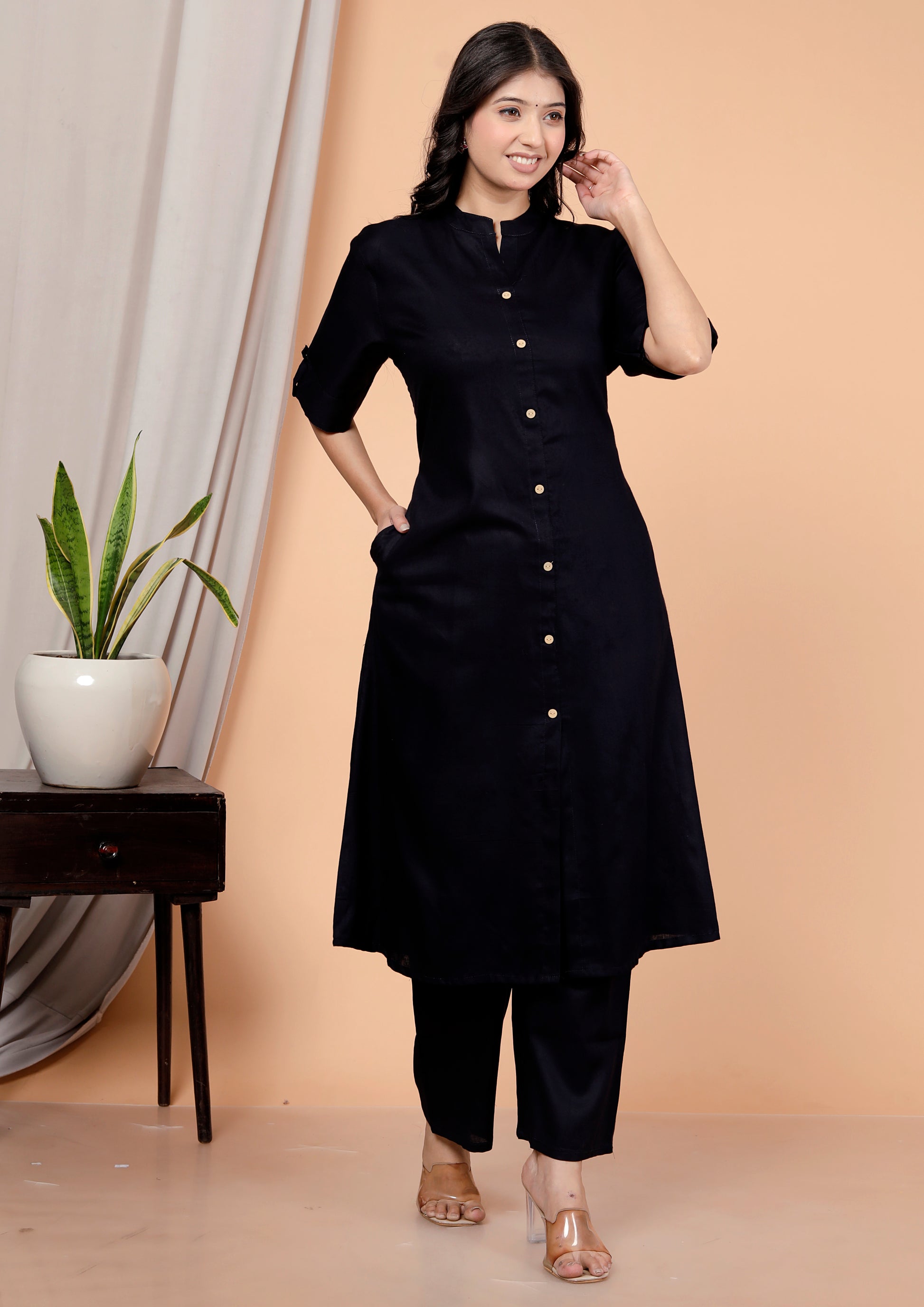 Aarika Blue Plain Kattha Cotton Set